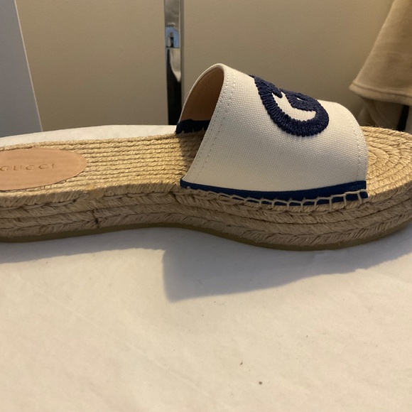 Gucci cream and blue canvas espadrilles slides size 41 - Picture 4 of 9